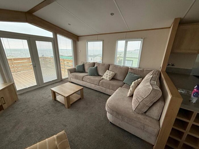 2 Bedroom Caravan For Sale In Castle Douglas, Dumfries And Galloway, DG7