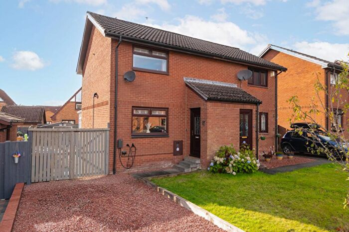 2 Bedroom Semi-Detached House For Sale In Netherwood Park, Livingston, EH54