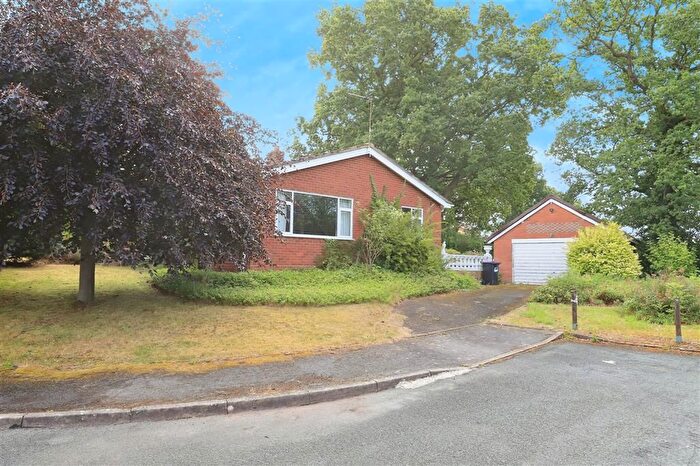 4 Bedroom Detached Bungalow For Sale In Elizabeth Grove, Highley, Bridgnorth, WV16