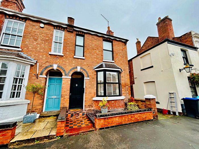 3 Bedroom House To Rent In Leam Terrace, Leamington Spa, CV31