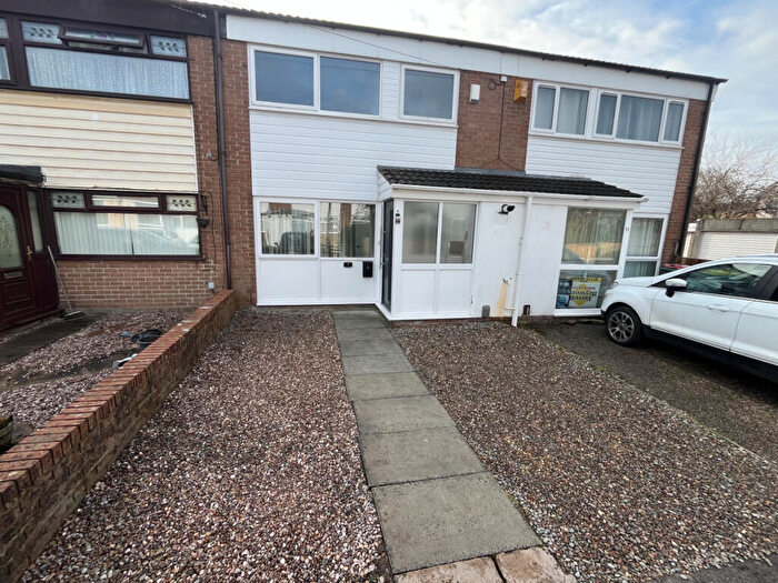 3 Bedroom Semi Detached House To Rent In St Cuthberts Close Preston, PR2