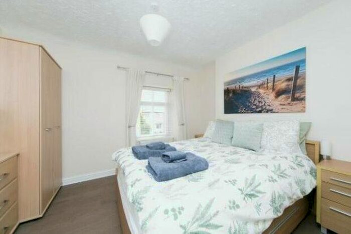 2 Bedroom End Of Terrace House To Rent In Lon Abererch, Pwllheli, LL53