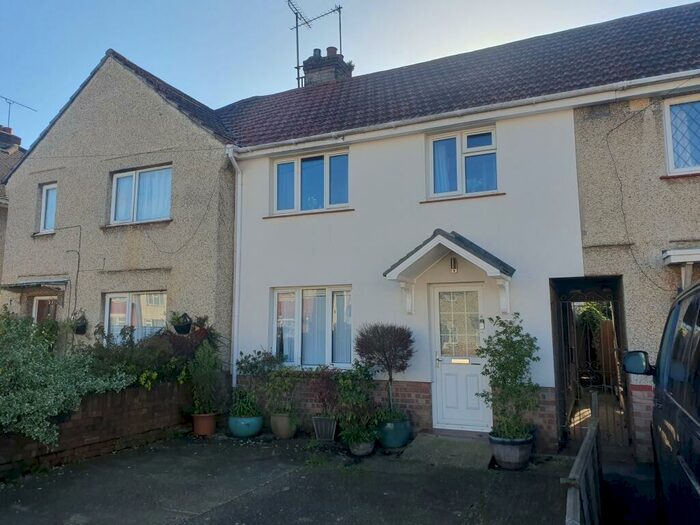 3 Bedroom House To Rent In Locksley Road, Eastleigh, SO50