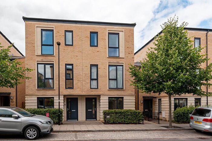 4 Bedroom Town House To Rent In Mulberry Way, Bath, BA2