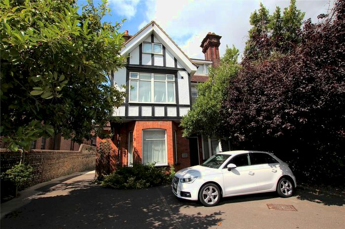 1 Bedroom Flat To Rent In Broadwater Road, Worthing, West Sussex, BN14