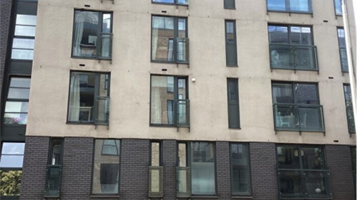 2 Bedroom Flat For Sale In Tangerine House, Long Lane, SE1