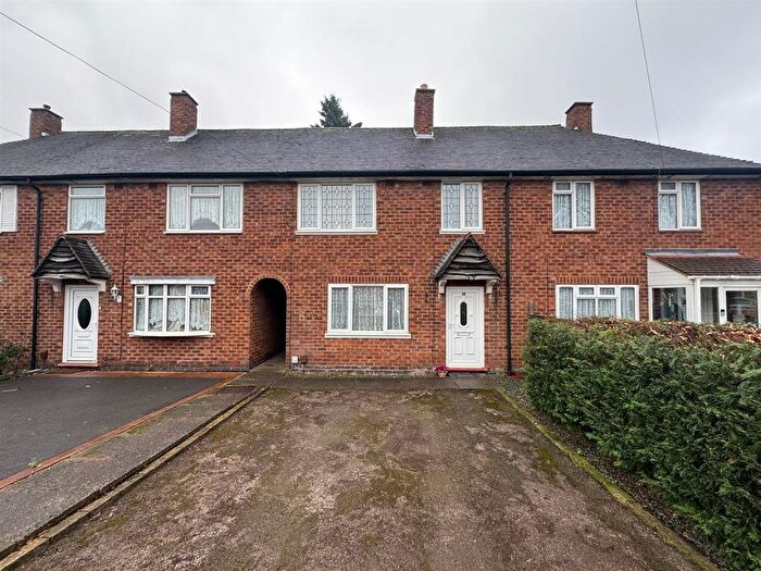 3 Bedroom Terraced House For Sale In Colesbourne Road, Solihull, B92