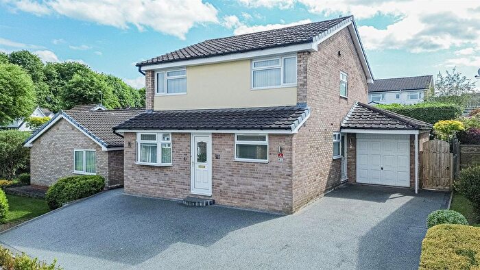4 Bedroom Detached House For Sale In Robert Moffat, High Legh, Knutsford, WA16