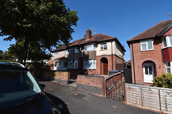 3 Bedroom Flat To Rent In Claremont Road, Leamington Spa, CV31