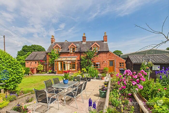4 Bedroom Cottage For Sale In Holly Lane, Loxley Green, ST14