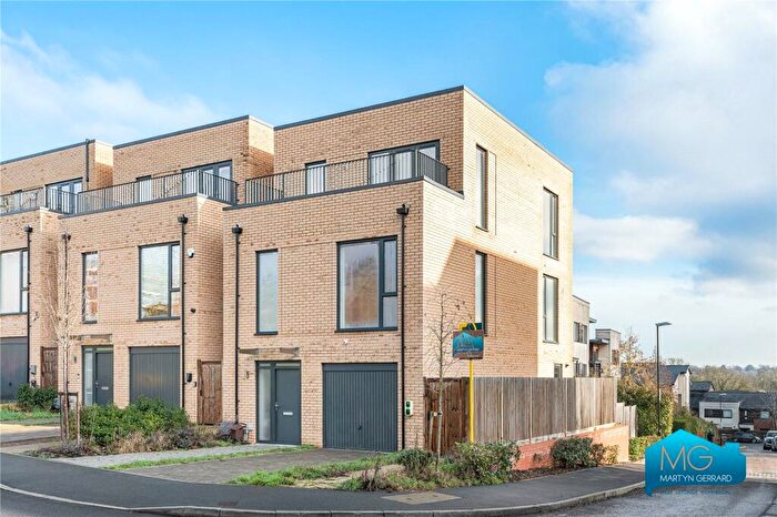 4 Bedroom Detached House To Rent In Henry Darlot Drive, London, NW7