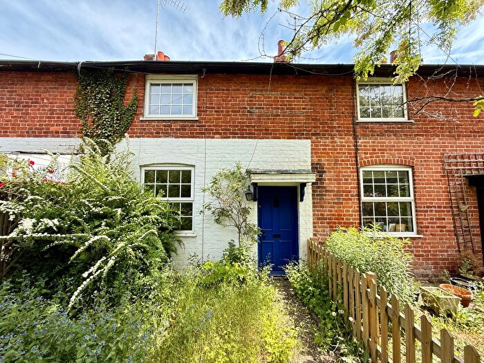 2 Bedroom Terraced House For Sale In Fairmile, Henley On Thames, RG9