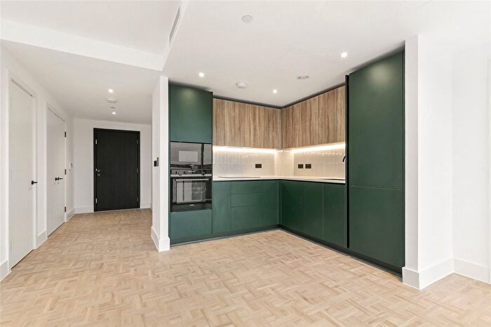 2 Bedroom Flat For Sale In One Clapham Junction, London, SW11