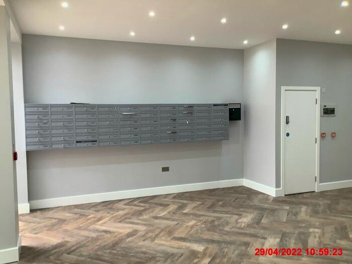 1 Bedroom Flat To Rent In Fishponds Road, Wokingham, RG41