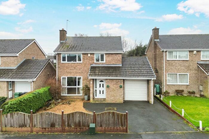 4 Bedroom Detached House For Sale In Ashwood, Skeleton Woods, Leeds, LS14