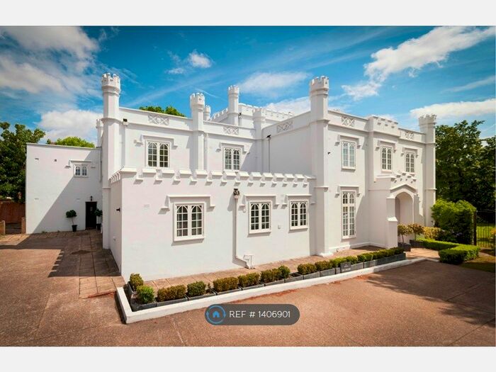 1 Bedroom Flat To Rent In The Priory, London, SW12