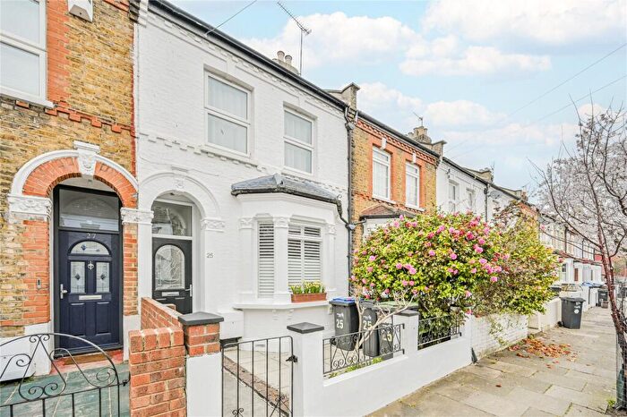 3 Bedroom Terraced House For Sale In Livingstone Road, London, N13