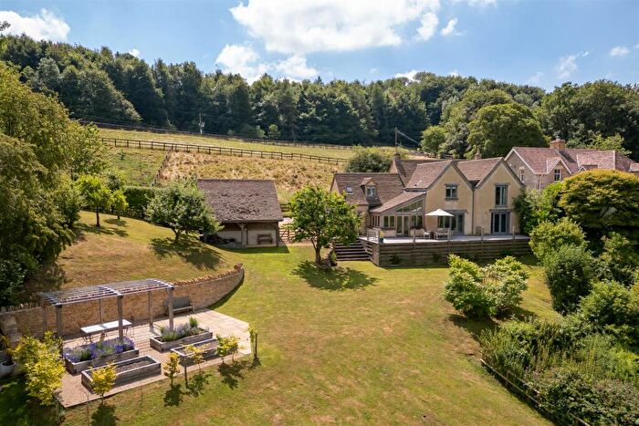 5 Bedroom Detached House For Sale In Kingscote, Tetbury, GL8