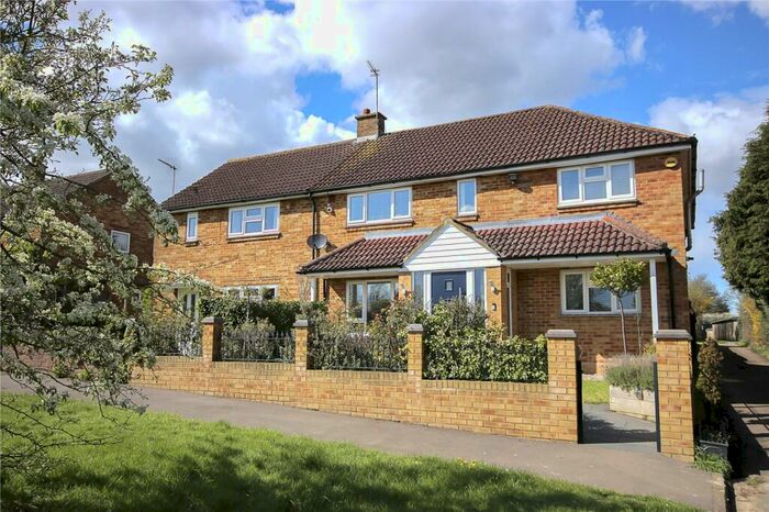 4 Bedroom Semi-Detached House For Sale In Tassell Hall, Redbourn, St. Albans, Hertfordshire, AL3