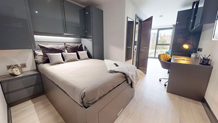 Studio To Rent In St. Columbas Close, Coventry, CV1