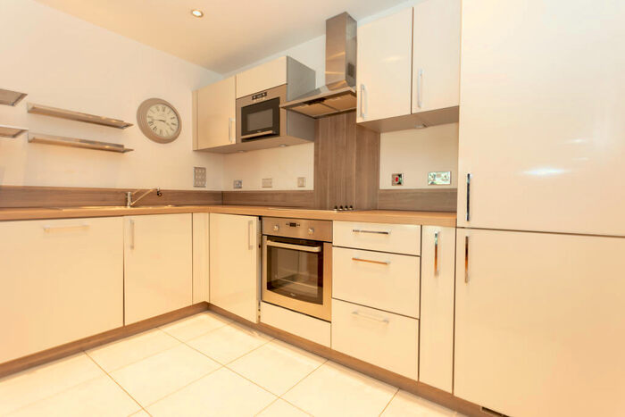 1 Bedroom Apartment To Rent In Needleman Street, Canada Point, London, Greater London, SE16