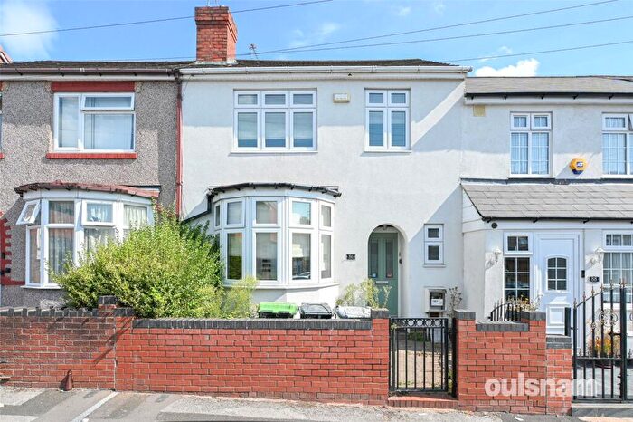 3 Bedroom Terraced House For Sale In Devonshire Road, Smethwick, West Midlands, B67