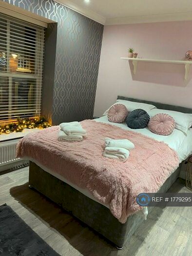 3 Bedroom Flat To Rent In Market Place, Goole, DN14