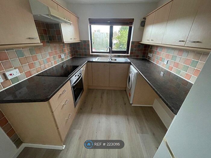 1 Bedroom Flat To Rent In Regents Court, Southminster, CM0