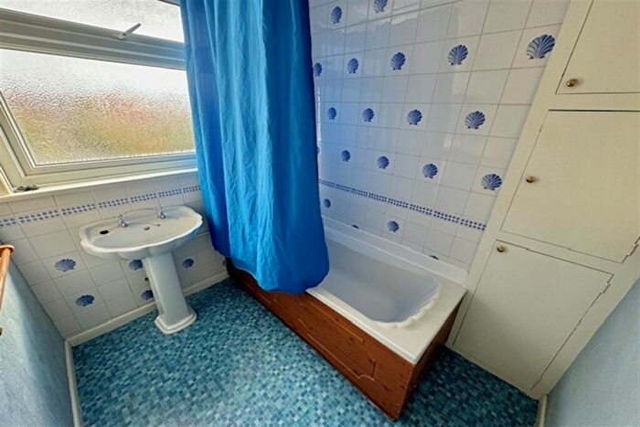 1 Bedroom Flat To Rent In Whites Road, Bitterne, SO19