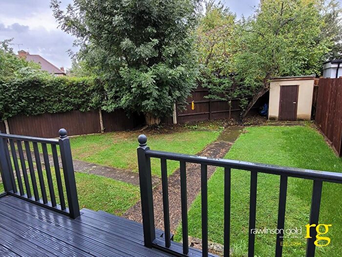 1 Bedroom Apartment To Rent In Bishop Ken Road, Harrow Weald, HA3