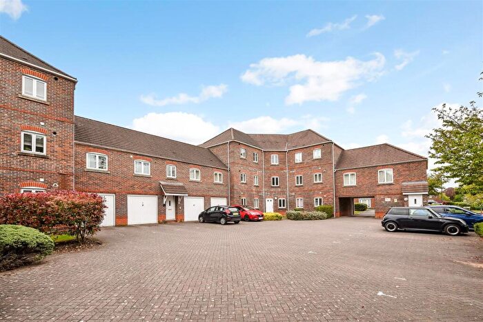 1 Bedroom Maisonette To Rent In Denning Mead, Andover, SP10