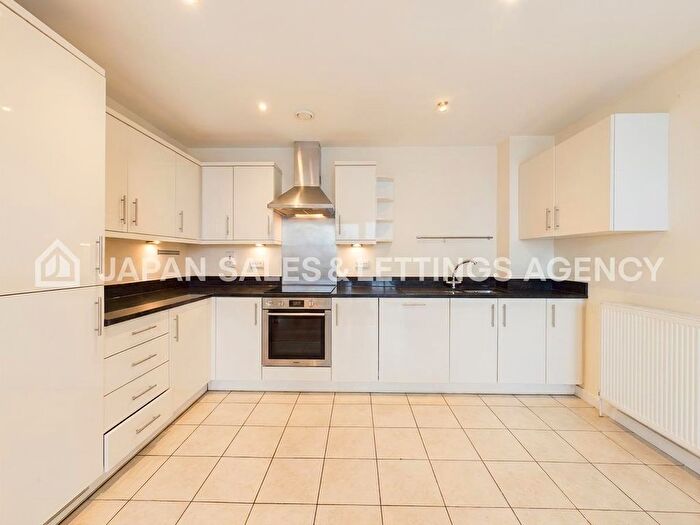 2 Bedroom Flat For Sale In Corrigan Court, Granville Gardens, Ealing, W5