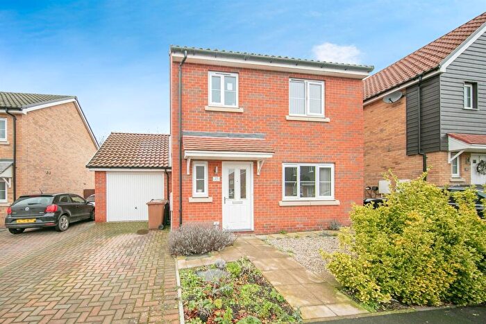 3 Bedroom Detached House For Sale In The Circle, Great Blakenham, Ipswich, IP6