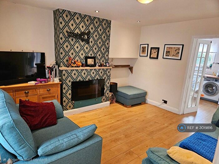 2 Bedroom Semi-Detached House To Rent In Chestnut Avenue, Canterbury, CT2