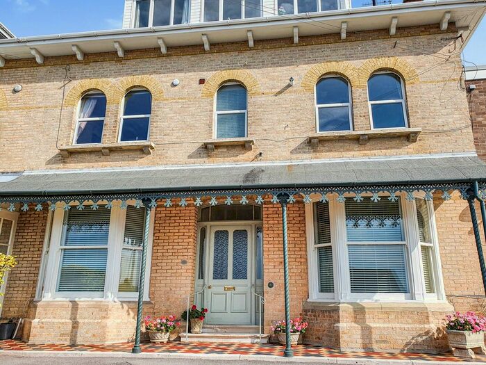 2 Bedroom Flat To Rent In Buxton Road, Weymouth, Dorset, DT4