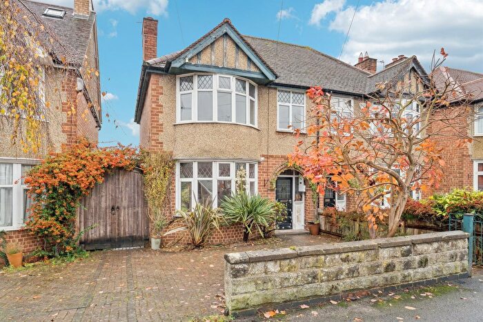 3 Bedroom Semi-Detached House To Rent In Courtland Road, OX4