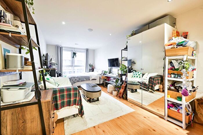 Studio To Rent In Townmead Road, Imperial Wharf, London, SW6