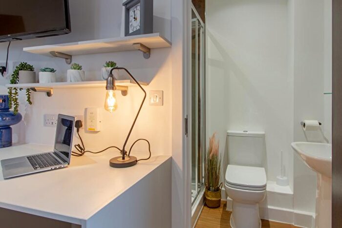 5 Bedroom Apartment To Rent In Orital House, Ilkeston Road, Nottingham, NG7