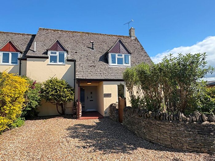 4 Bedroom Semi-Detached House For Sale In Sherborne Street, Lechlade, Gloucestershire, GL7