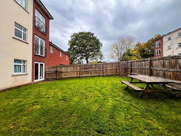 2 Bedroom Apartment To Rent In Thursby Walk, Drake House Thursby Walk, EX4