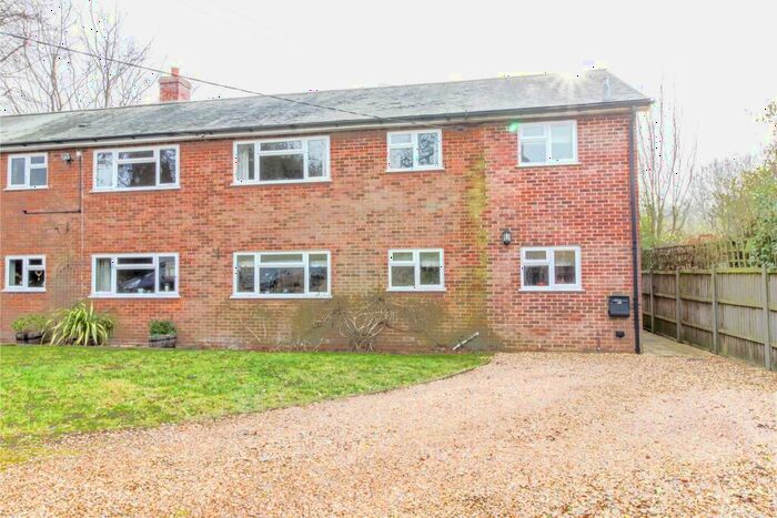3 Bedroom Semi-Detached House For Sale In Monxton, Andover, Hampshire, SP11