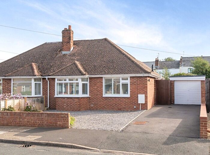 2 Bedroom Bungalow For Sale In Pickering Road, Cheltenham, Gloucestershire, GL53