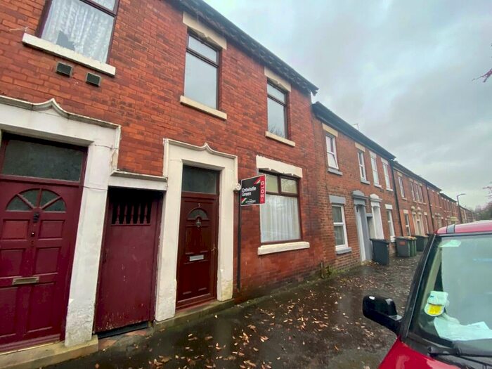 3 Bedroom House To Rent In Talbot Road, Preston, PR1