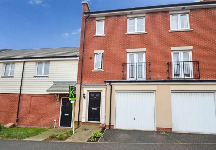 3 Bedroom Town House To Rent In Meridian Rise, Ipswich, IP4