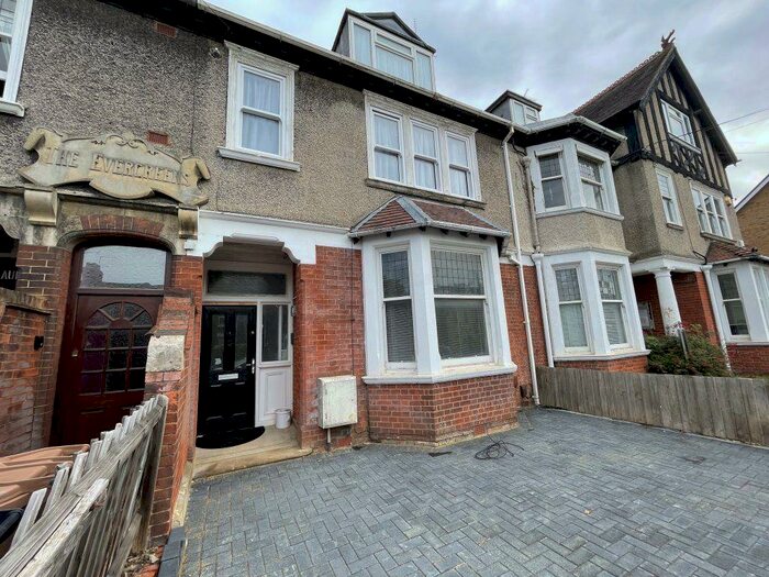 Studio To Rent In Aldermans Drive, Peterborough, PE3