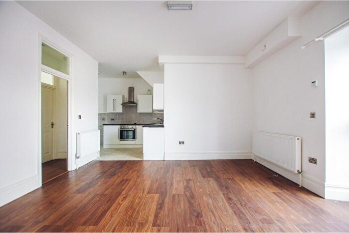 2 Bedroom Flat To Rent In Talbot Street, Maesteg, CF34