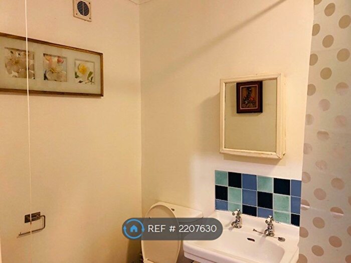 3 Bedroom Semi-Detached House To Rent In Greenwood Gardens, Hainault, IG6