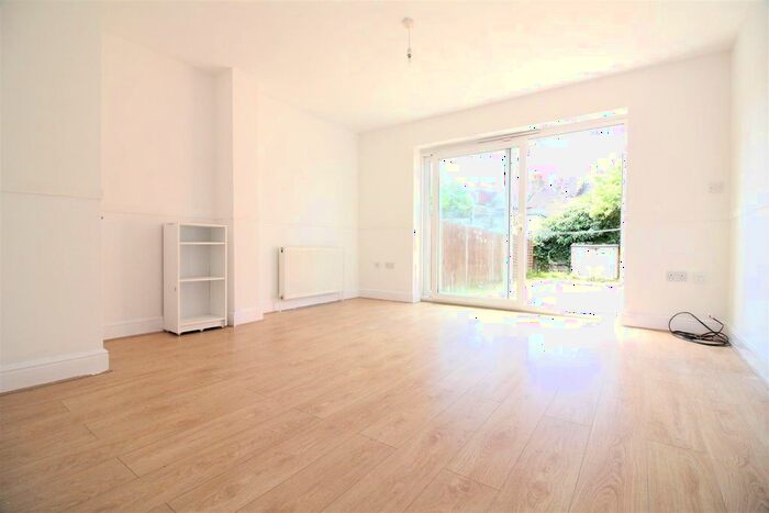 2 Bedroom Terraced House To Rent In Knevett Terrace, Hounslow, TW3