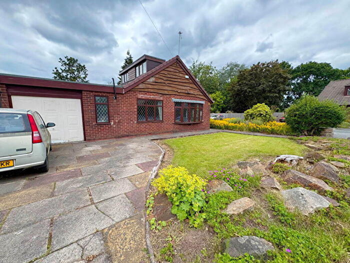 4 Bedroom Detached House For Sale In Overdale Road, Romiley, Stockport, SK6
