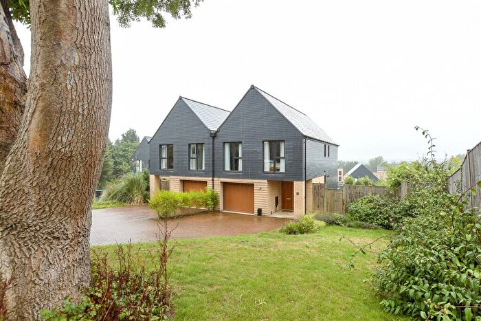 4 Bedroom Semi-Detached House For Sale In Eastfield Road, Redhill, Surrey, RH1